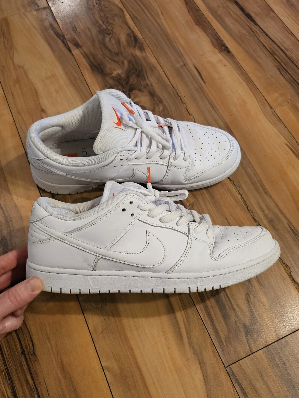 Nike SB Dunk Triple White